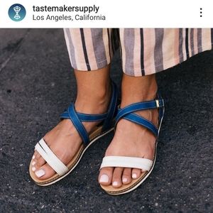 Tastemaker Vegan Sandals NWT